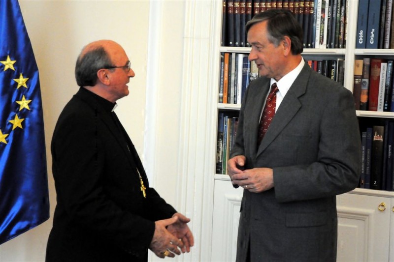 Nuncij Janusz in predsednik Türk - foto - Janez Platiše