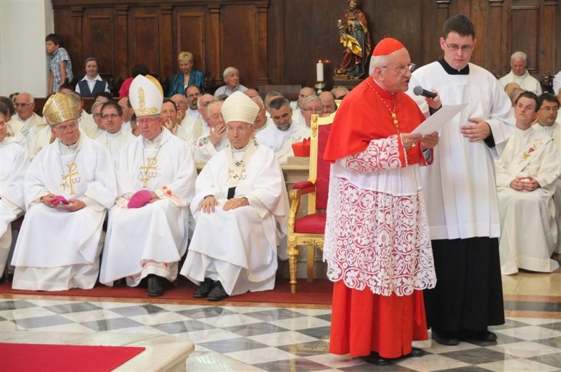 Pozdrav kardinala Franca Rodeta