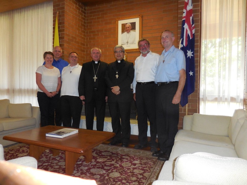 Nadškof Zore z apostolskim nuncijem v Avstraliji