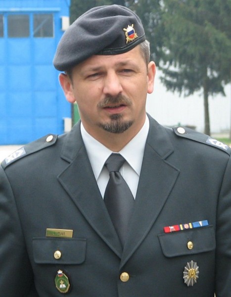 Vojaški vikar msgr. dr. Jože Plut