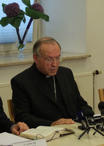 Msgr. dr. Anton Stres ljubljanski nadškof metropolit in predsednik Slovenske škofovske konference