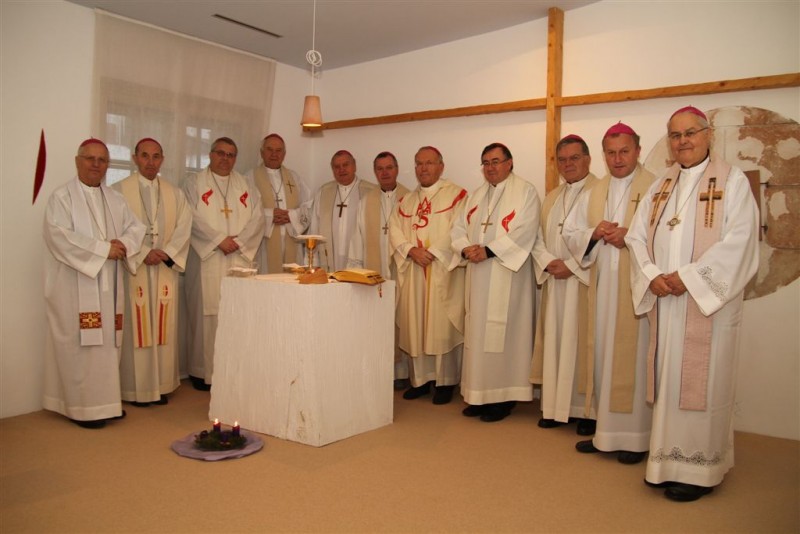 Slovenski škofje - foto - Ignacijev dom duhovnosti