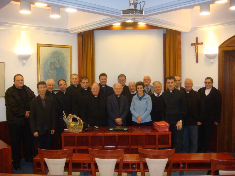 Srečanje predstavnikov cerkvenih sodišč v Celju - foto - SŠK