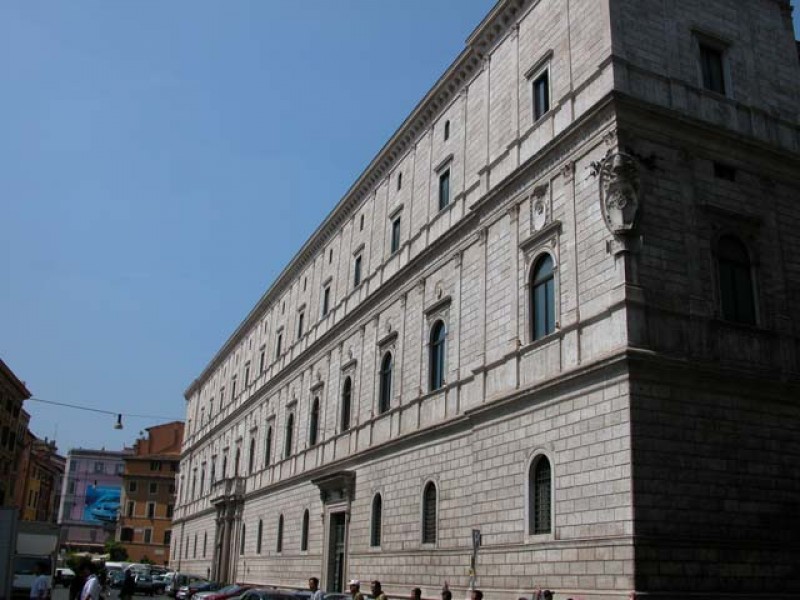 V Palazzo della Cancelleria v Rimu bo odprtje prodajne razstave likovnih del, ki so nastala v 20. mednarodni likovni koloniji Umetniki za Karitas