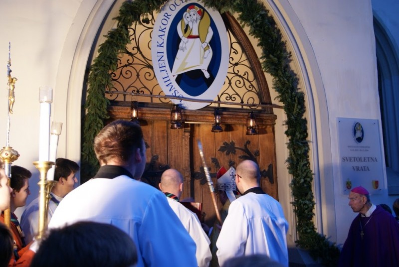 Nadškof Cvikl odprl svetoletna vrata na Ptujski Gori - Foto: Nadskofija Maribor