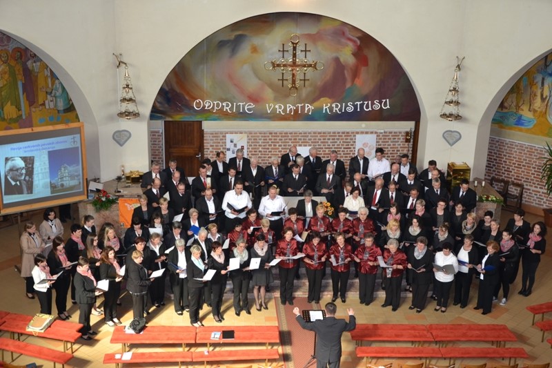Združeni cerkveni pevski zbori v cerkvi Sv. Trojice v Odrancih