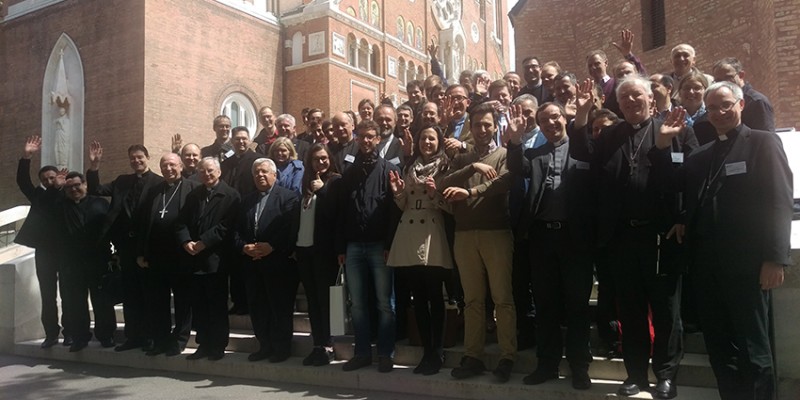 Udeleženci mednarodnega srečanja v Szegedu