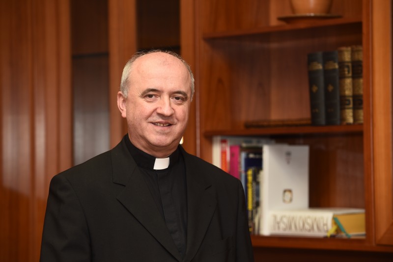Duhovno obnovo bo vodil škof Franc Šuštar