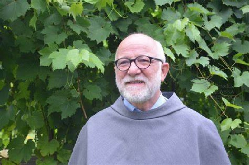 Duhovne vaje za duhovnike bo vodil nadškof, p. Martin Kmetec
