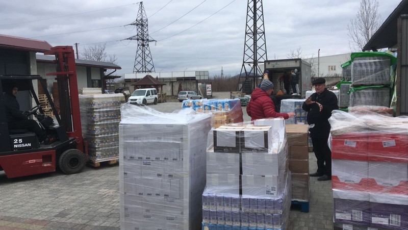 Foto: Materialna pomoč SLovenske Karitas prispela v Ukrajino