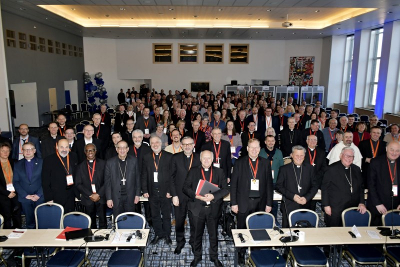 Sklepno zasedanje v Pragi / Synodal Assembly Prague